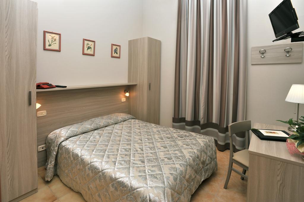 Hotel Piccadilly Montecatini Terme Exterior photo