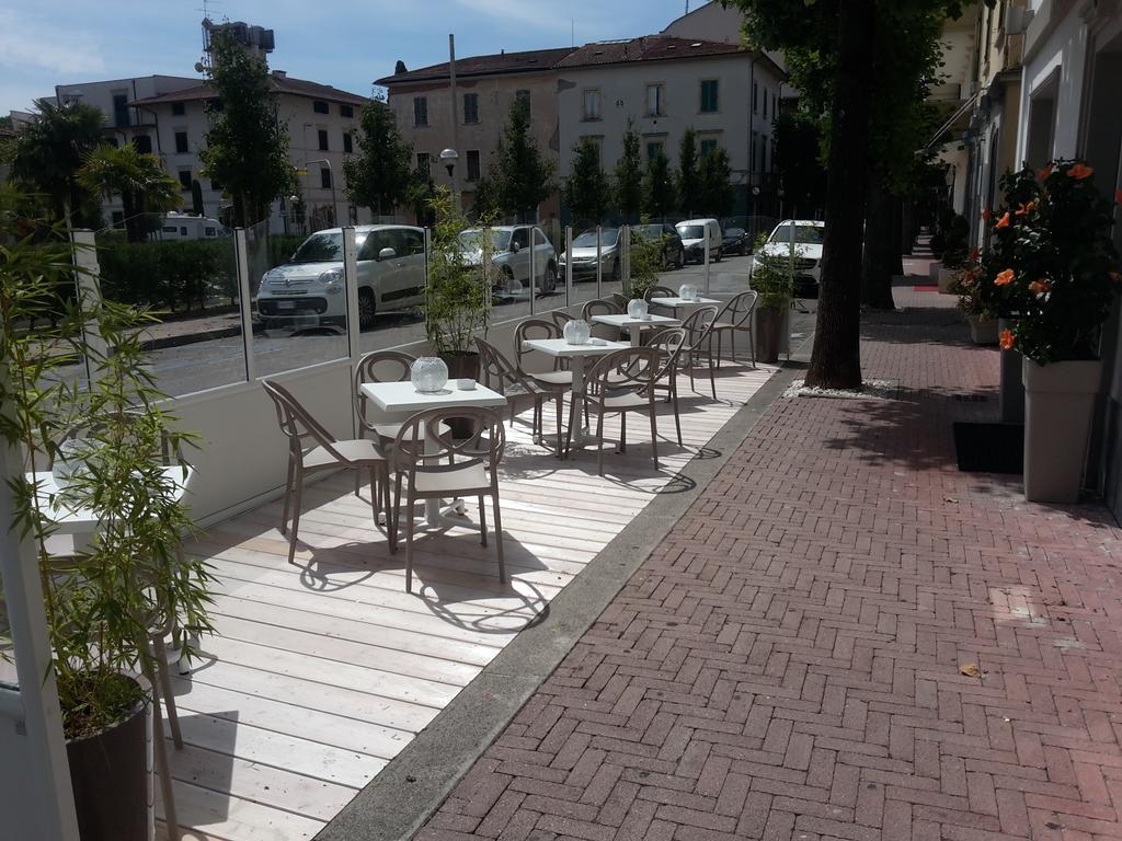 Hotel Piccadilly Montecatini Terme Exterior photo